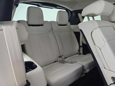 2026 Land Rover Range Rover SE