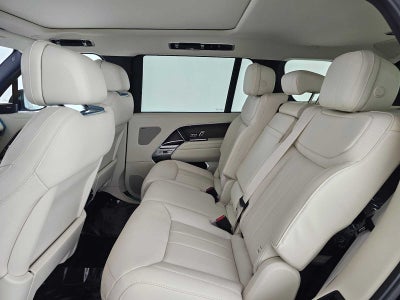 2026 Land Rover Range Rover SE