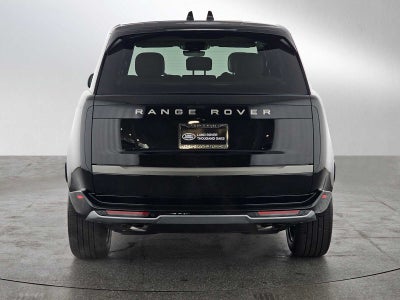 2026 Land Rover Range Rover SE
