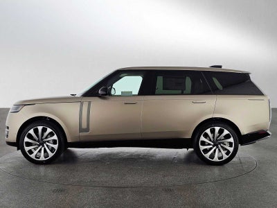 2026 Land Rover Range Rover SE