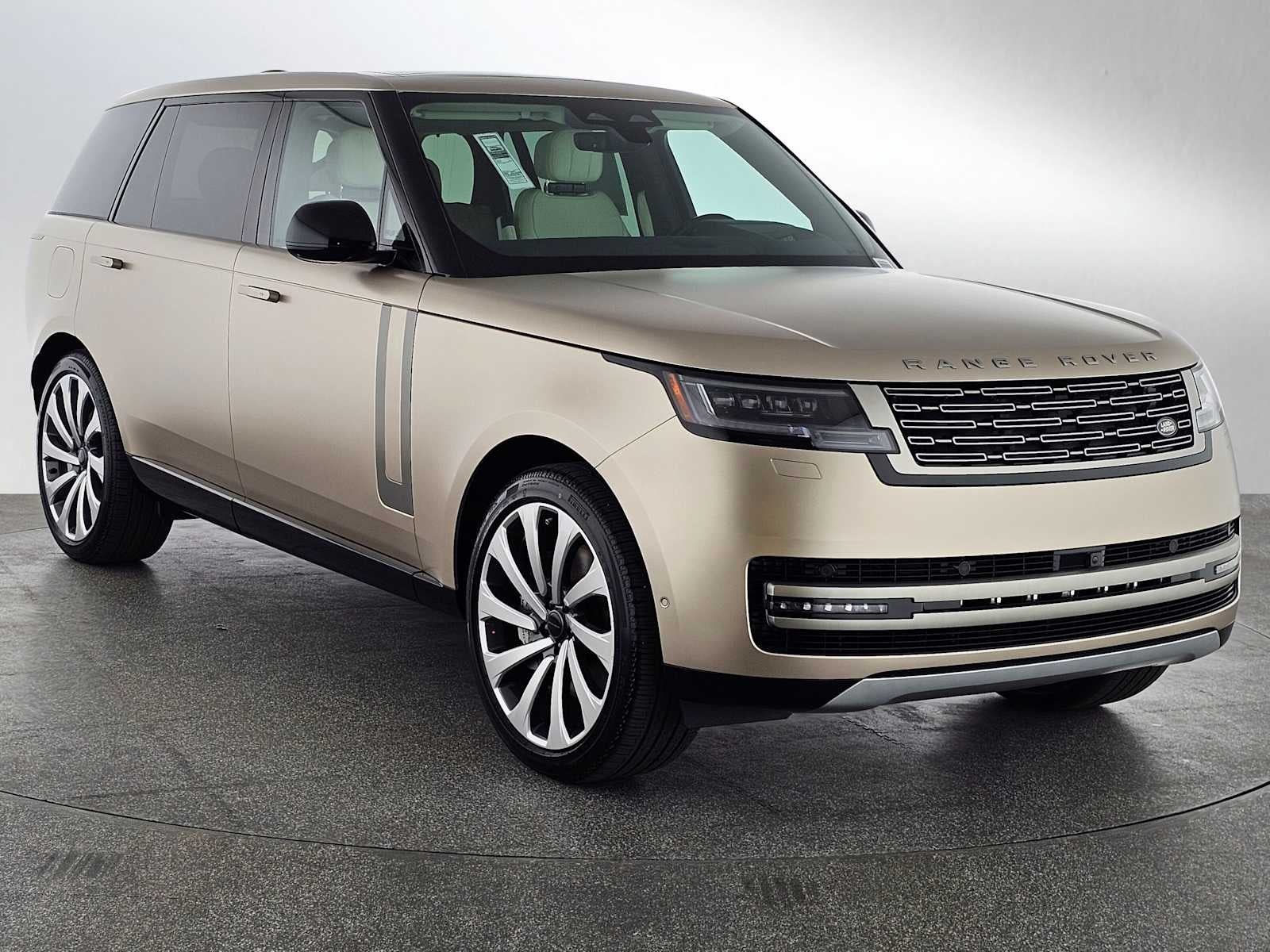 2026 Land Rover Range Rover SE
