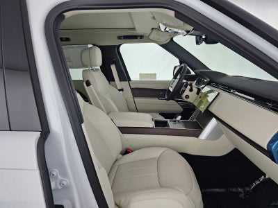 2026 Land Rover Range Rover SE