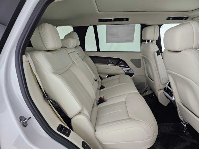 2026 Land Rover Range Rover SE