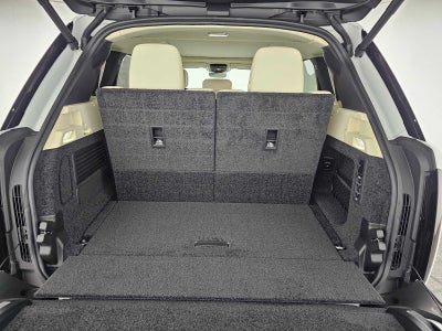 2026 Land Rover Range Rover SE