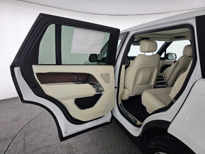 2026 Land Rover Range Rover SE