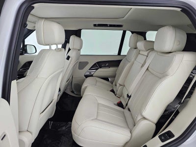 2026 Land Rover Range Rover SE