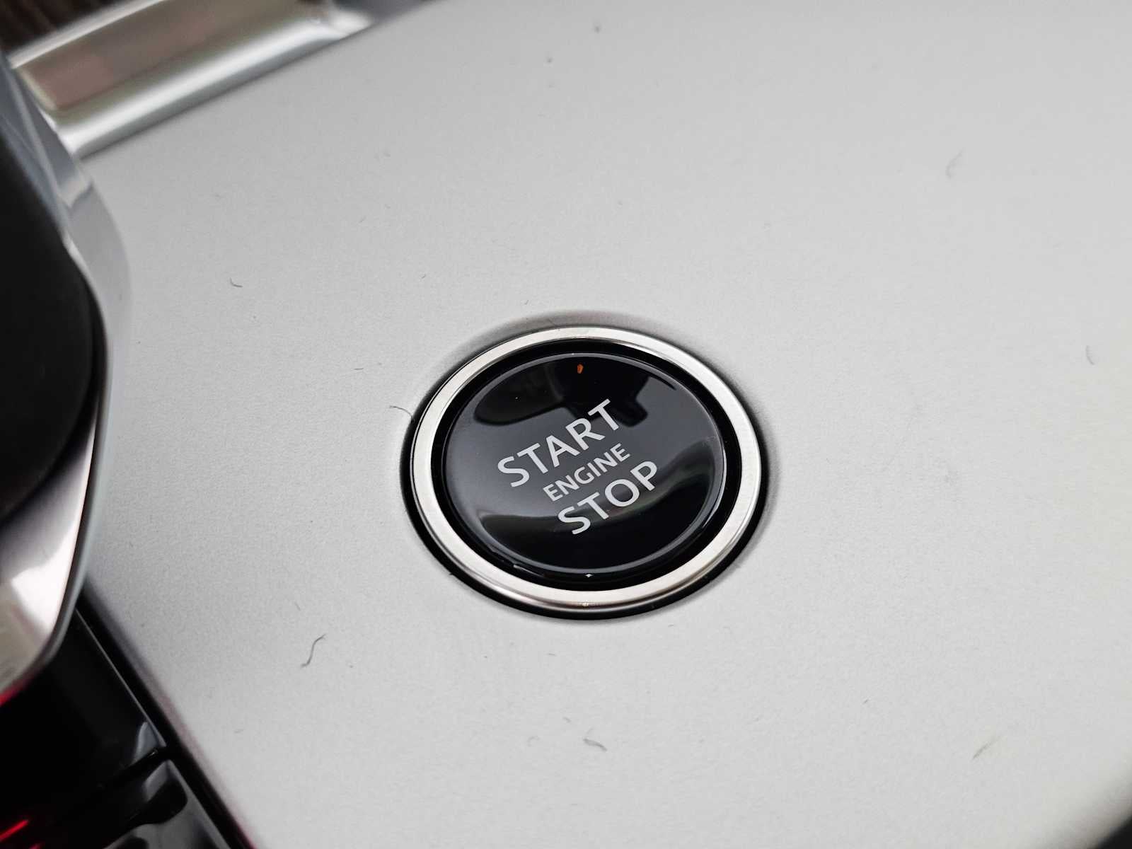 2026 Land Rover Range Rover SE