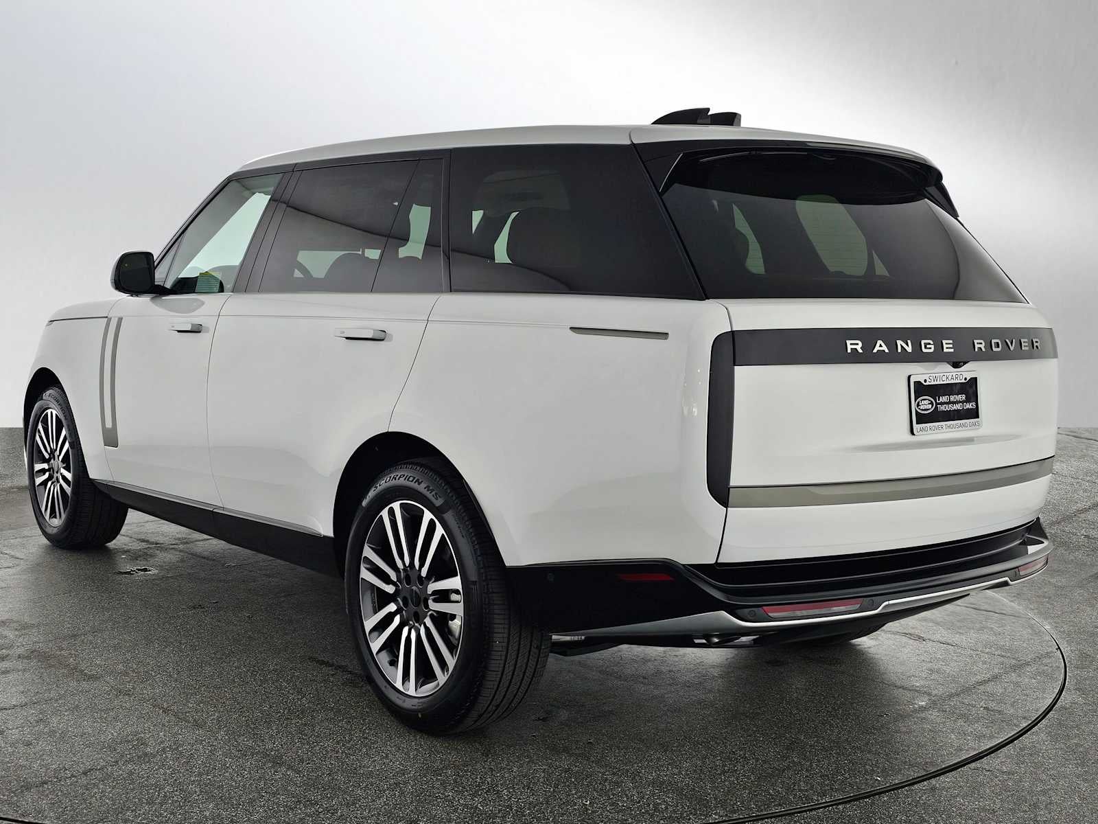2026 Land Rover Range Rover SE