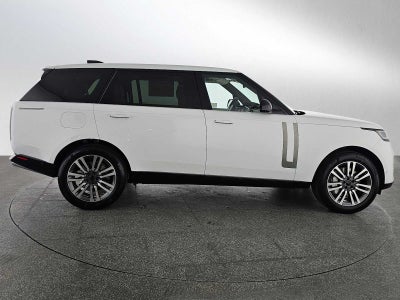 2026 Land Rover Range Rover SE
