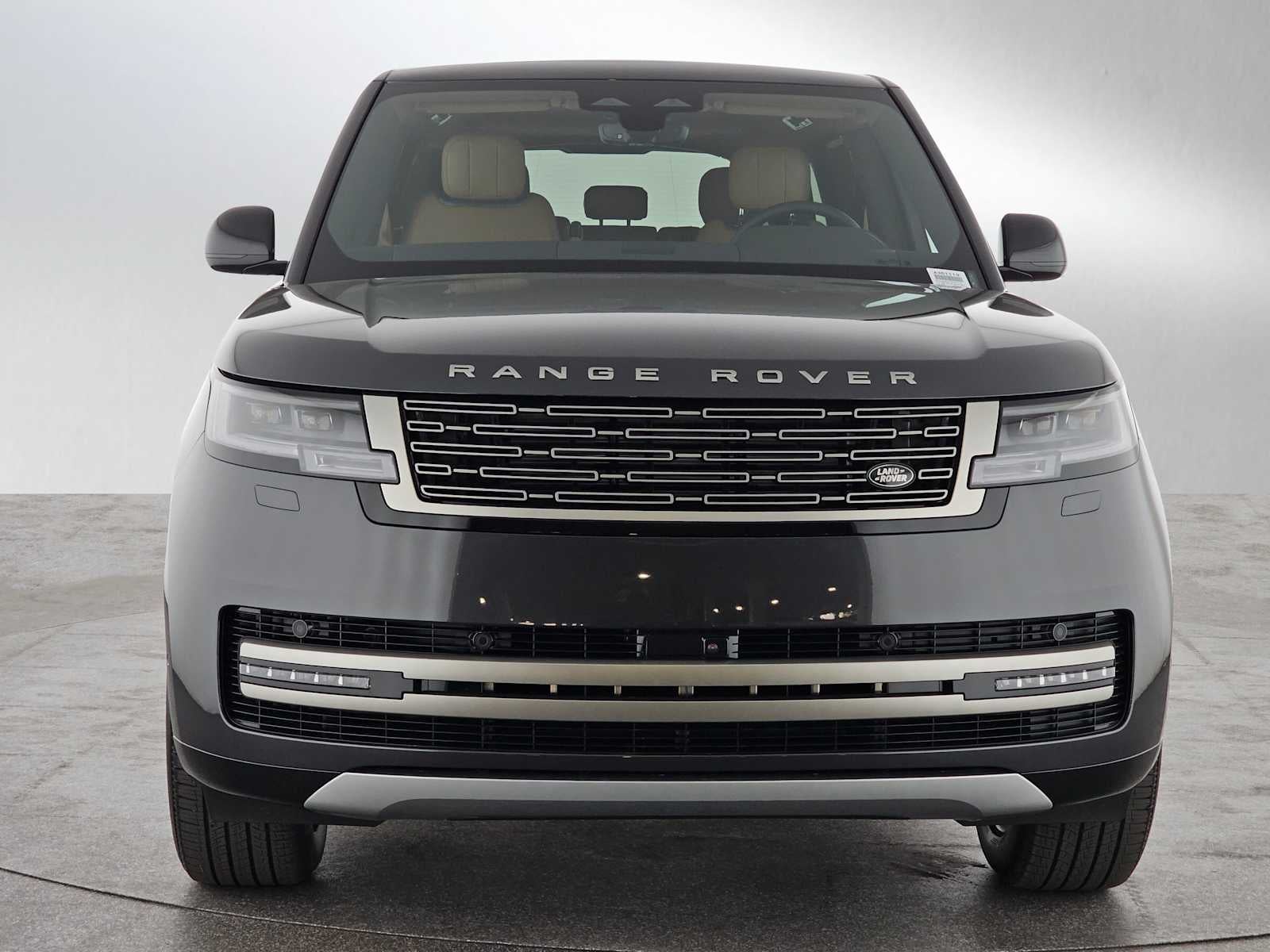 2026 Land Rover Range Rover SE