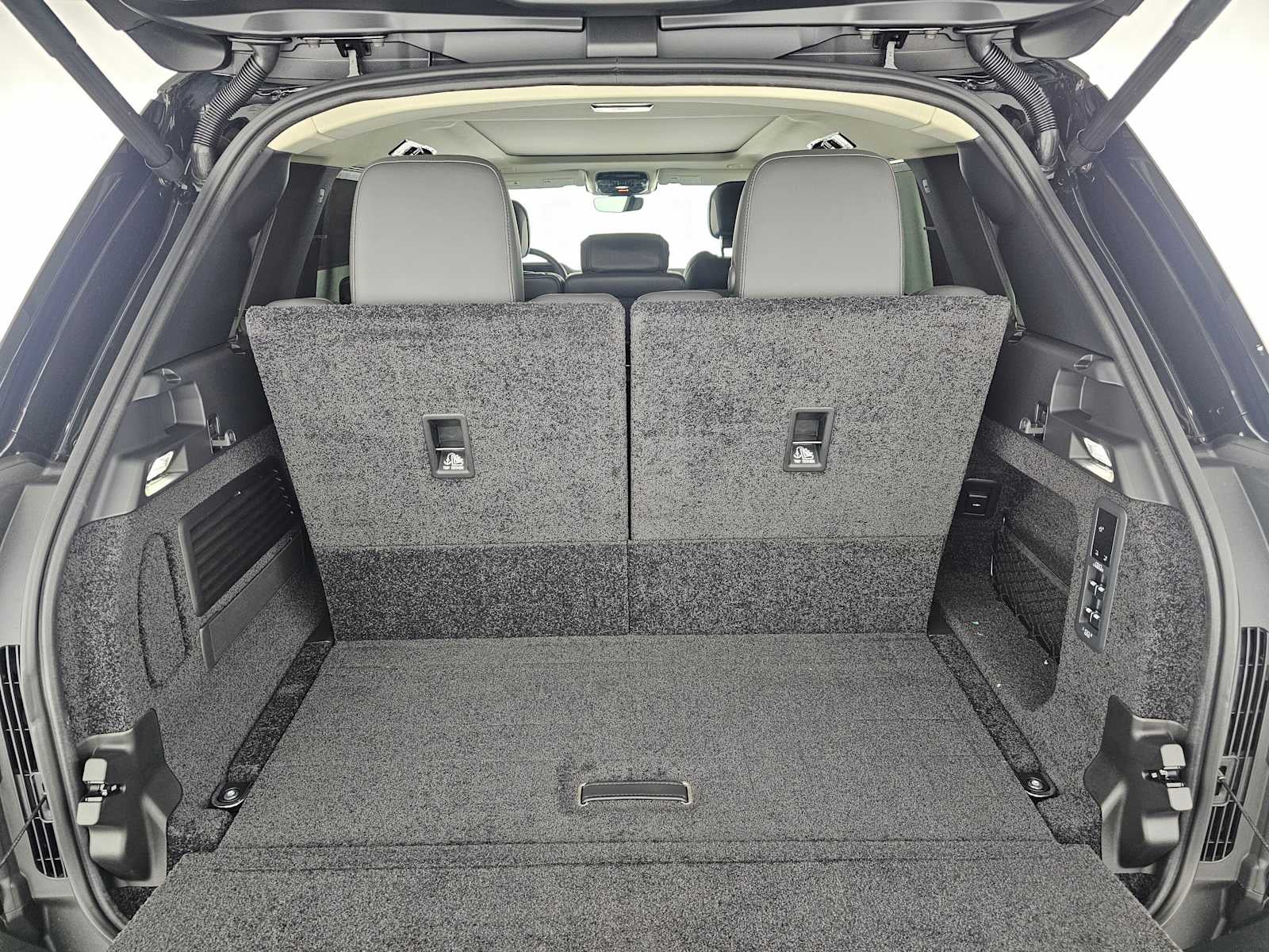 2026 Land Rover Range Rover SE