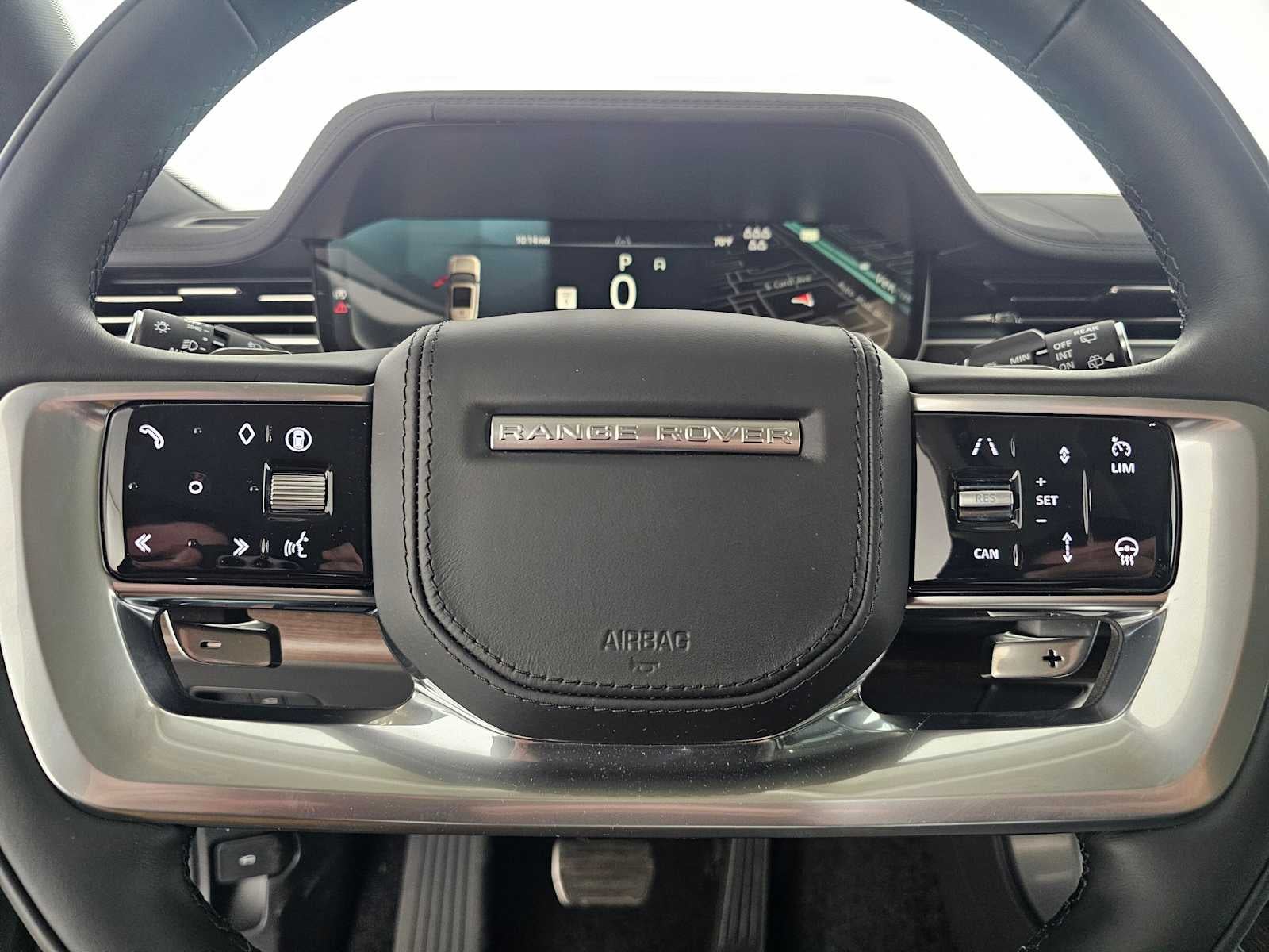 2026 Land Rover Range Rover SE