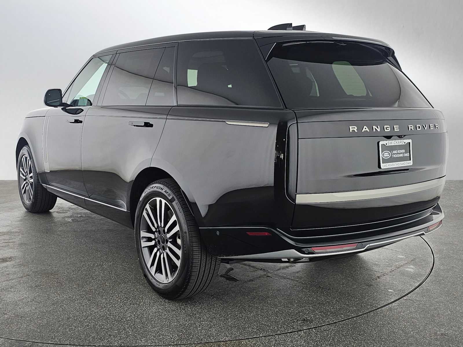 2026 Land Rover Range Rover SE