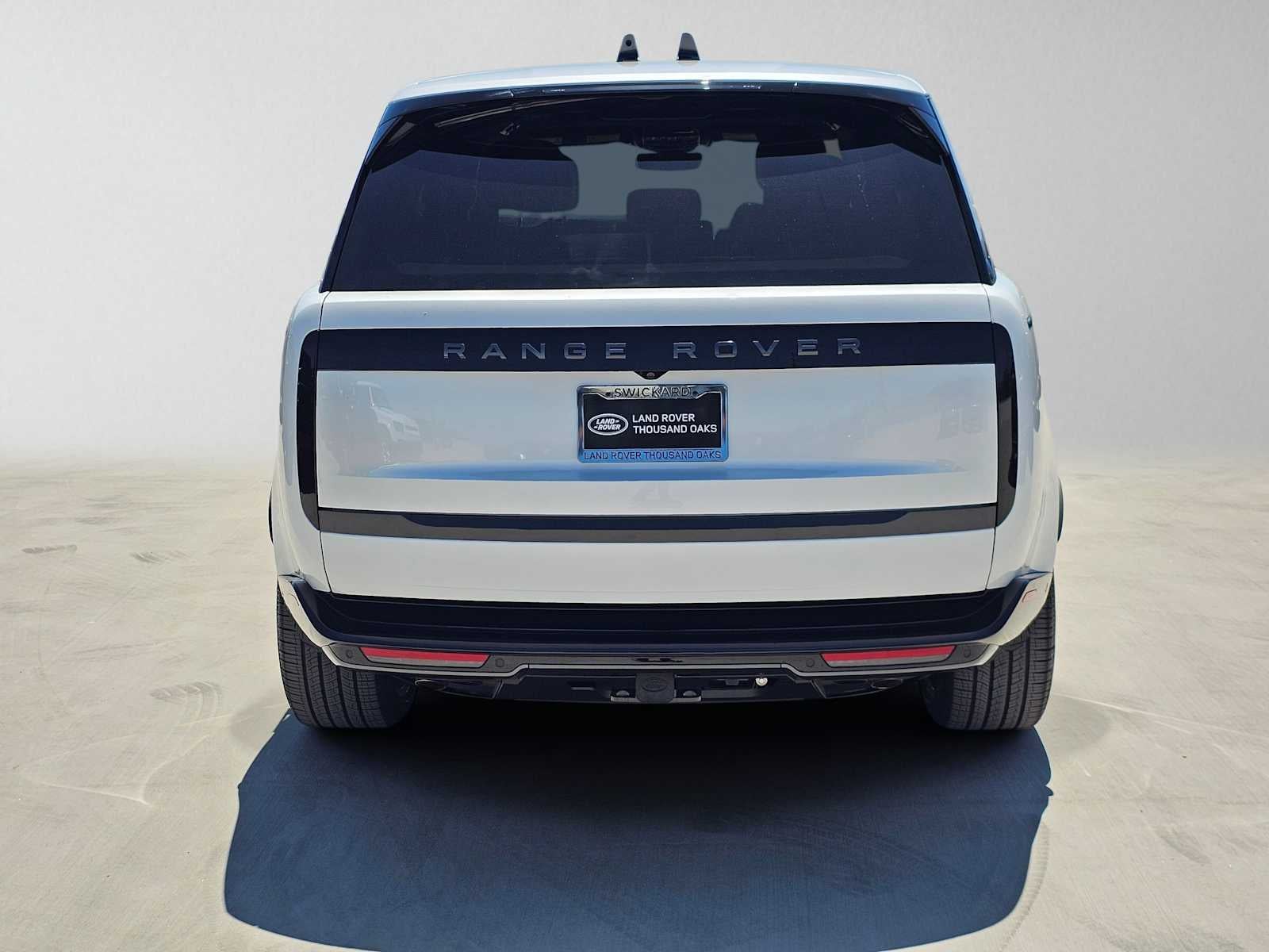 2025 Land Rover Range Rover SE