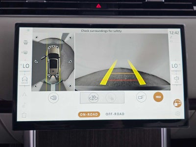 2026 Land Rover Range Rover SE