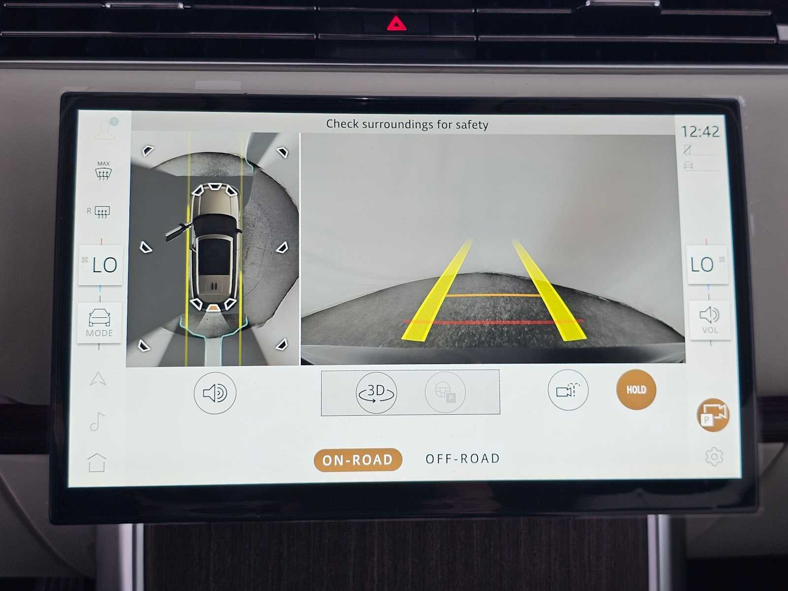 2026 Land Rover Range Rover SE