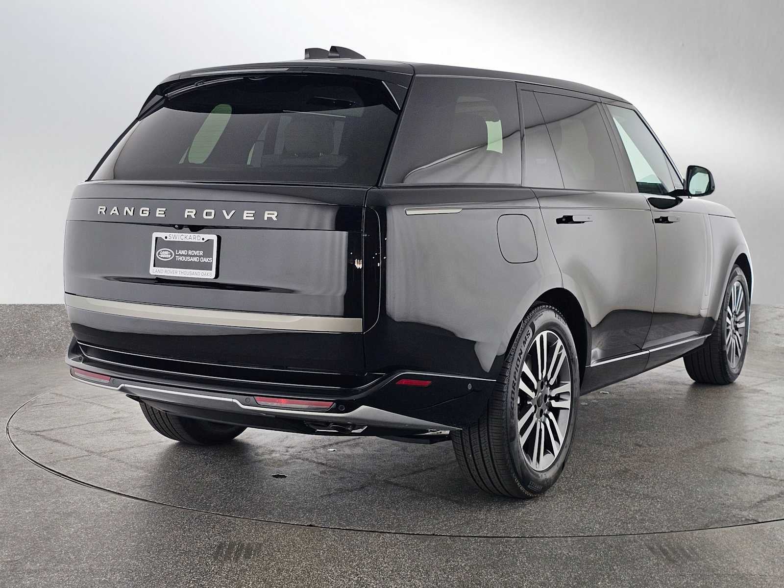 2026 Land Rover Range Rover SE