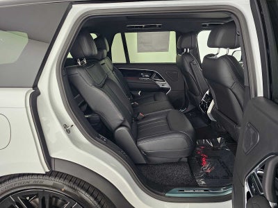 2025 Land Rover Range Rover SE