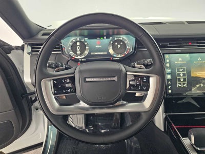 2025 Land Rover Range Rover SE