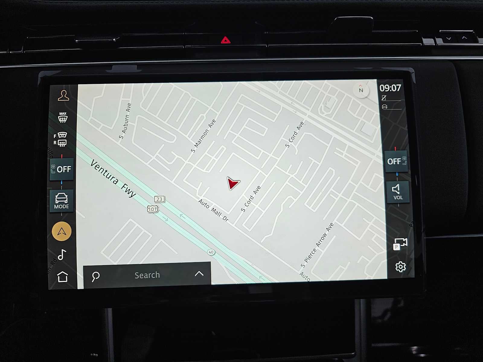 2025 Land Rover Range Rover SE