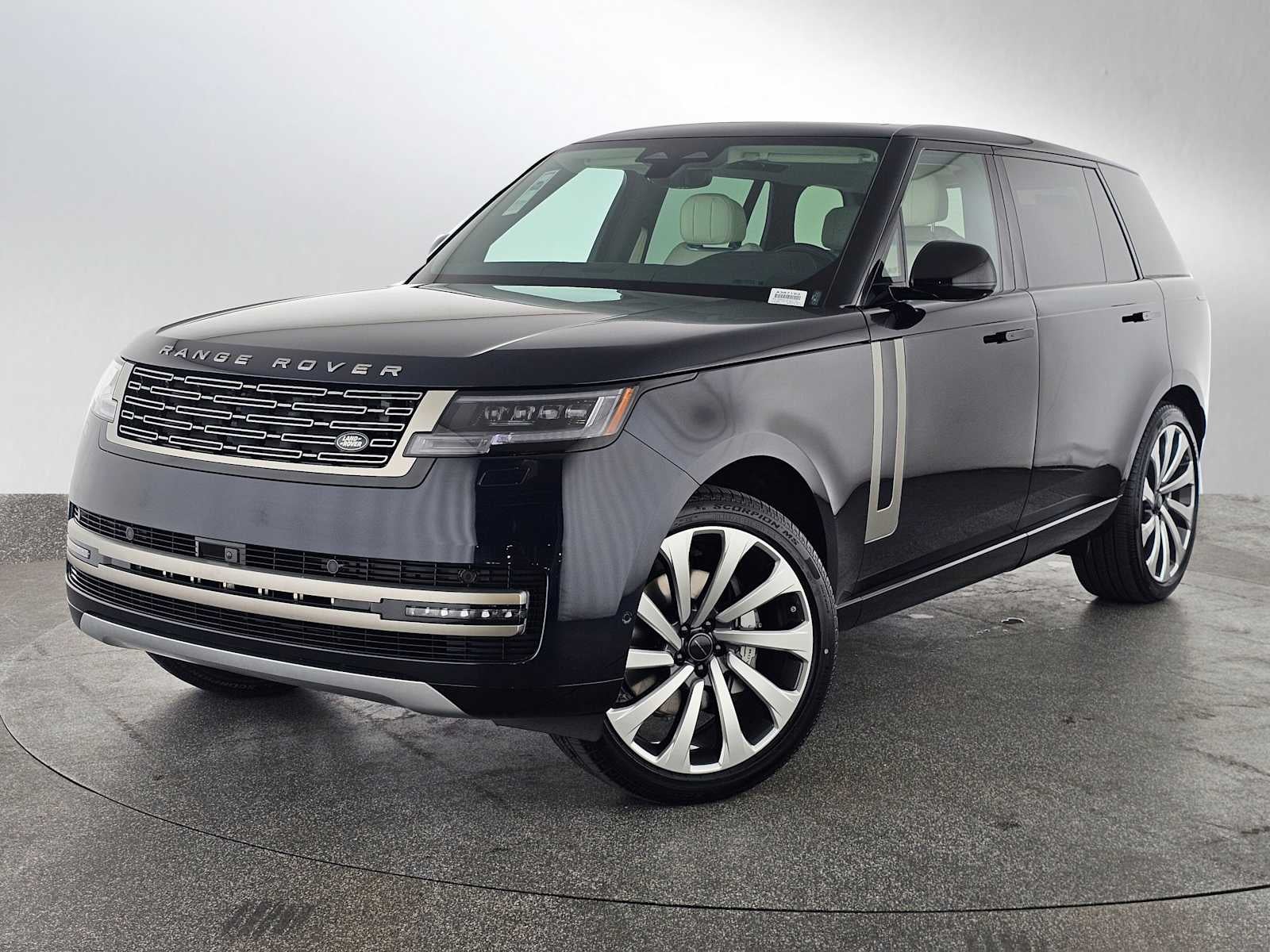 2026 Land Rover Range Rover SE