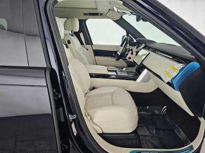2026 Land Rover Range Rover SE