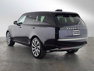 2026 Land Rover Range Rover SE