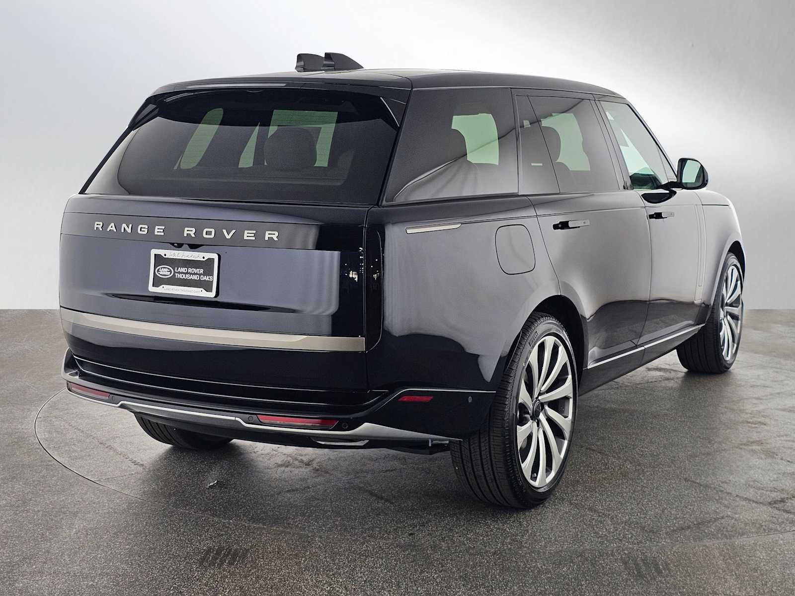 2026 Land Rover Range Rover SE