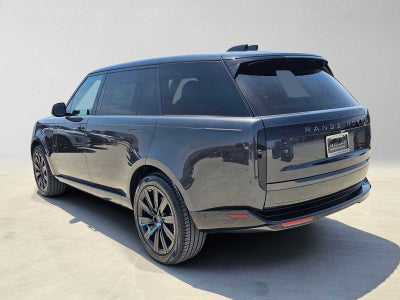 2026 Land Rover Range Rover SE
