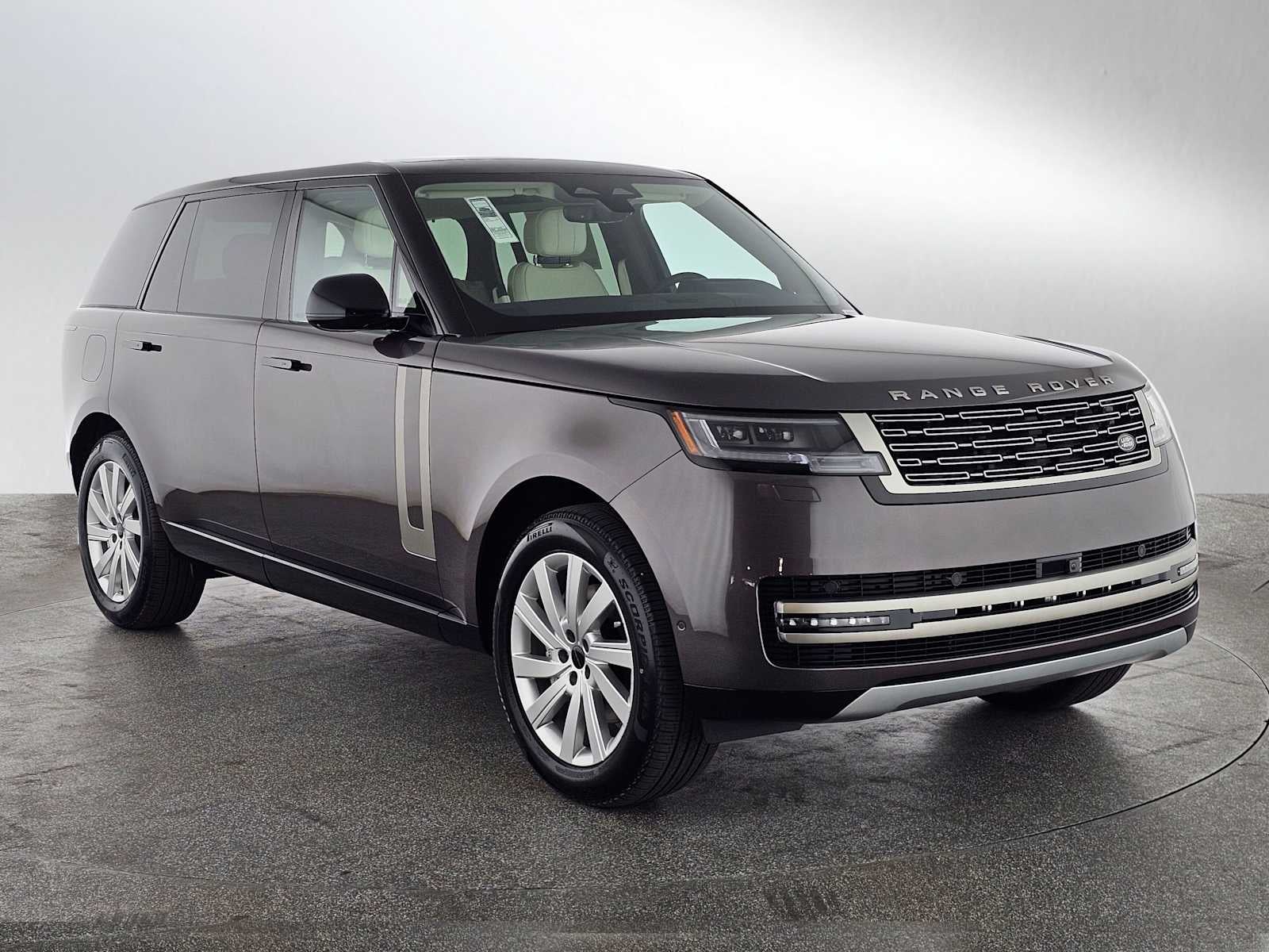 2026 Land Rover Range Rover SE