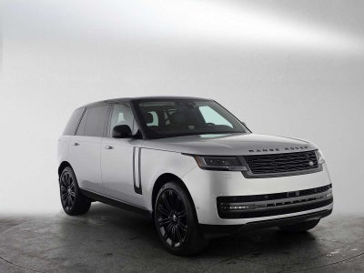 2025 Land Rover Range Rover SE
