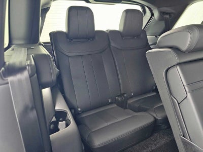 2026 Land Rover Range Rover SE
