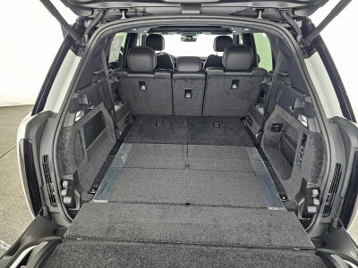 2026 Land Rover Range Rover SE
