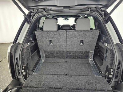 2026 Land Rover Range Rover SE