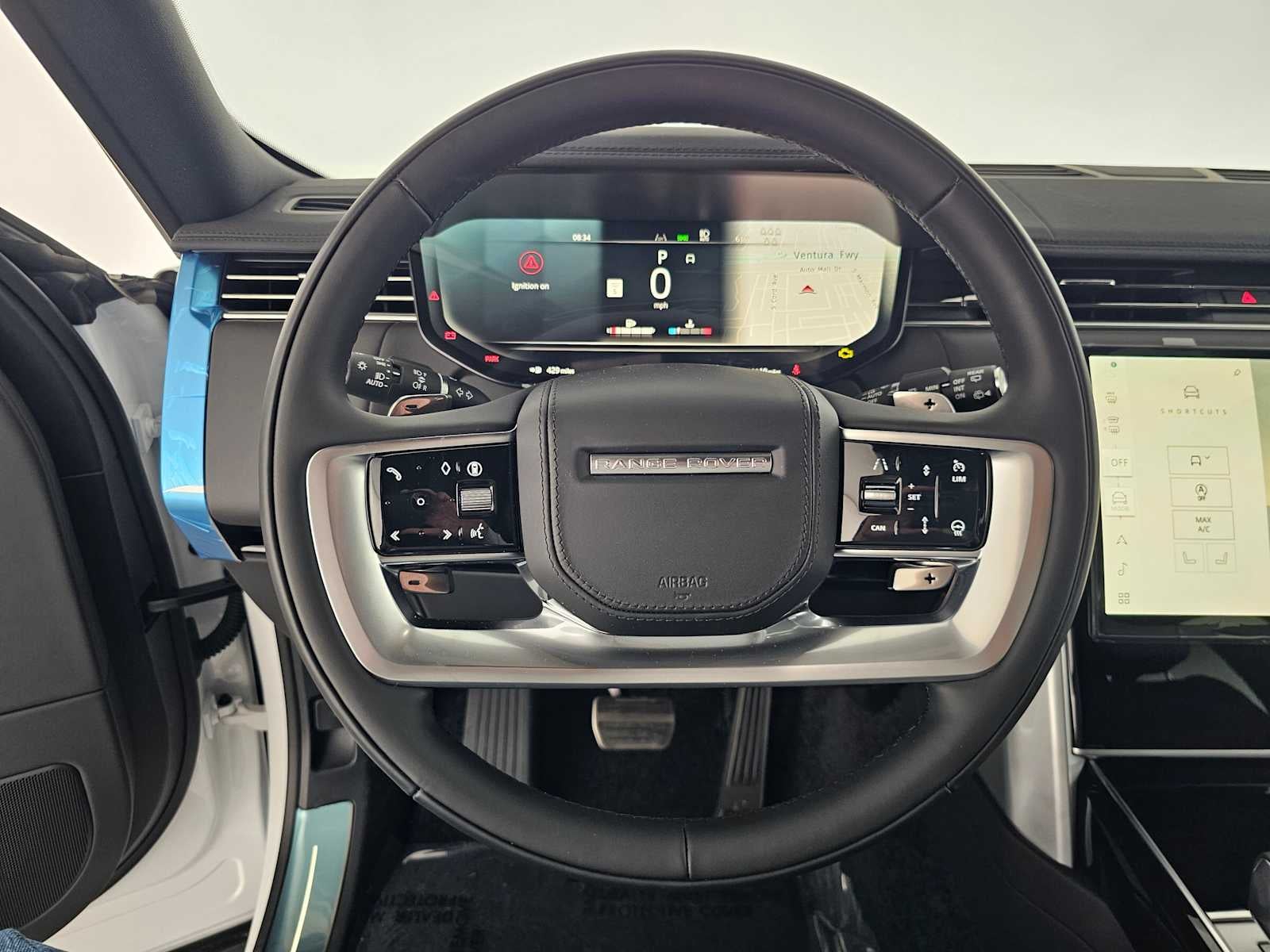 2026 Land Rover Range Rover SE