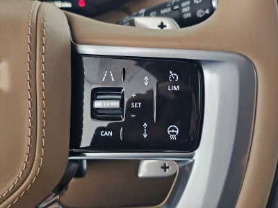 2026 Land Rover Range Rover SE