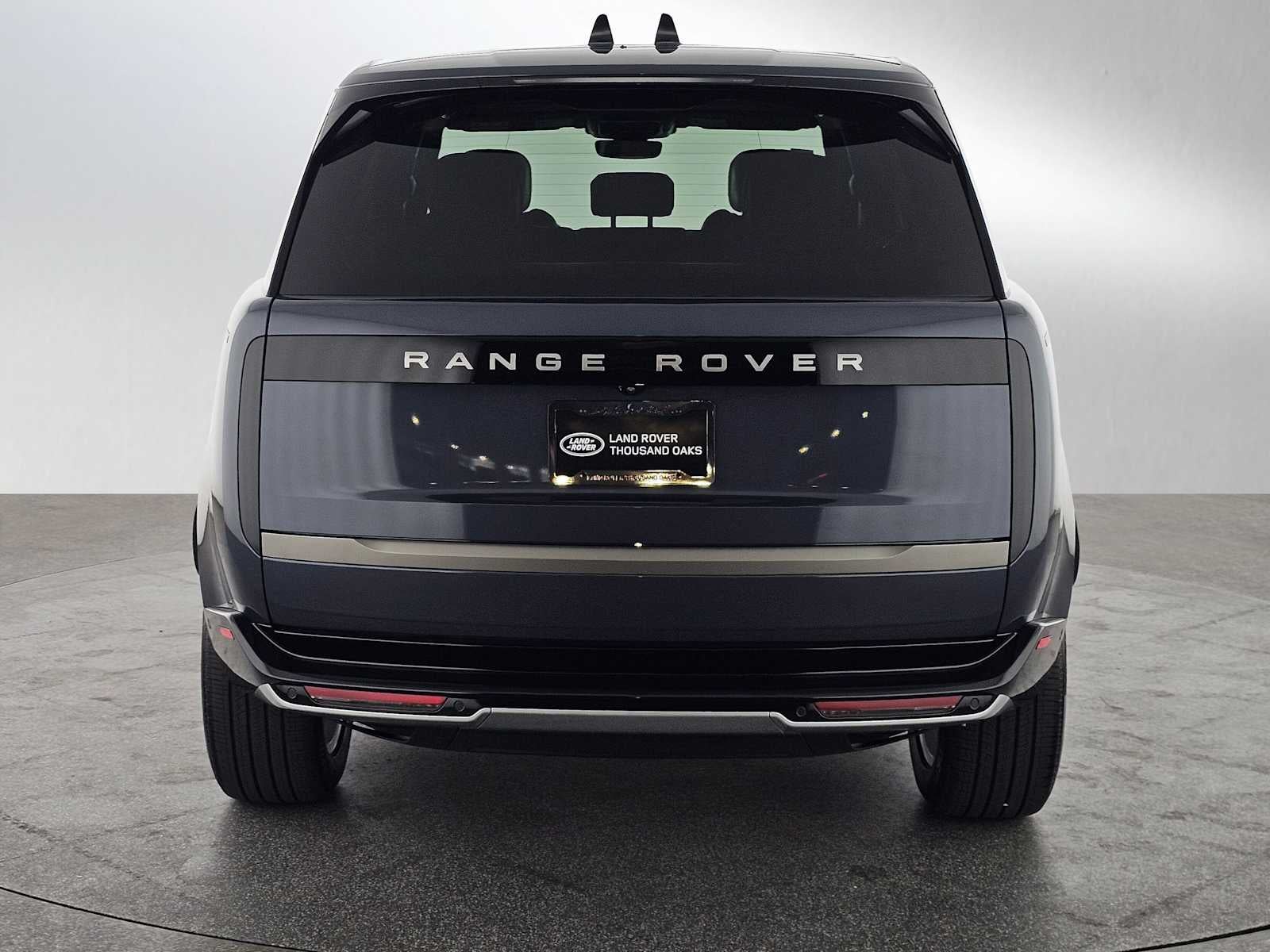 2026 Land Rover Range Rover SE