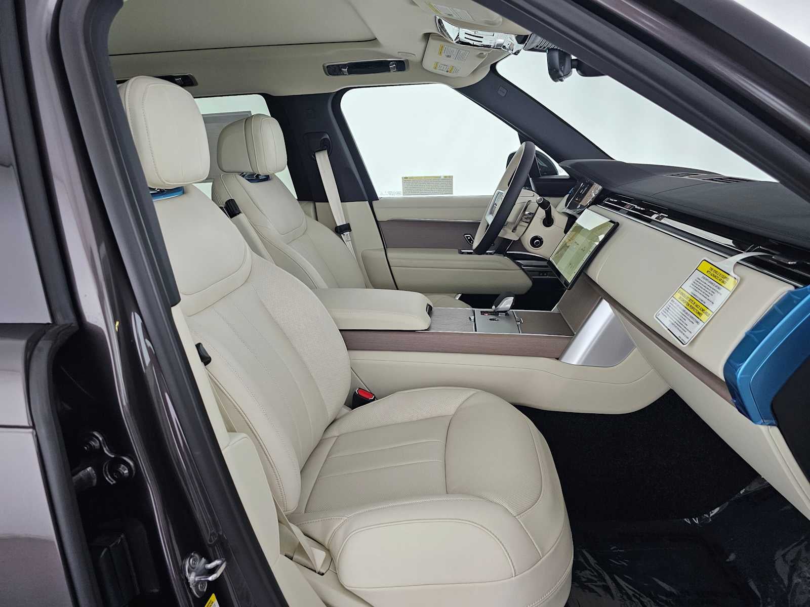 2026 Land Rover Range Rover SE
