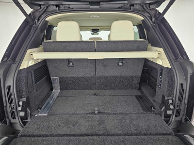 2026 Land Rover Range Rover SE