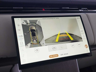 2026 Land Rover Range Rover SE