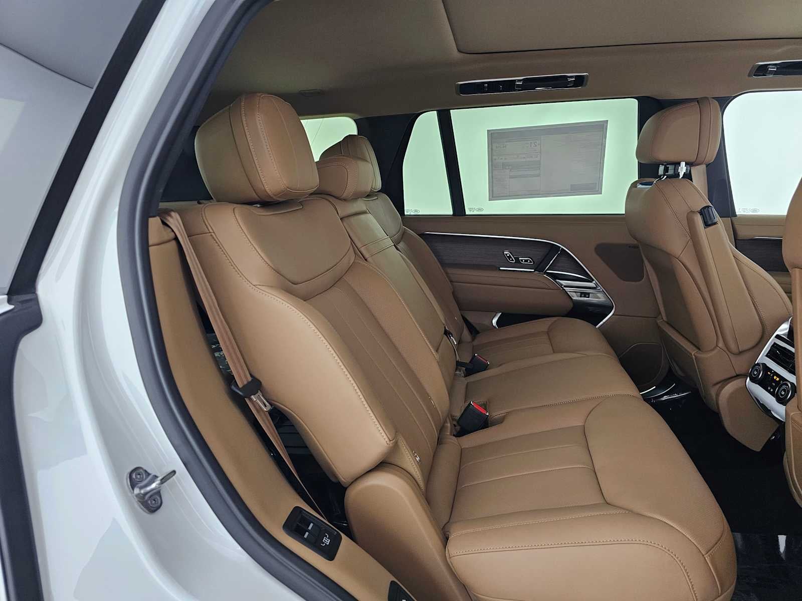 2026 Land Rover Range Rover SE