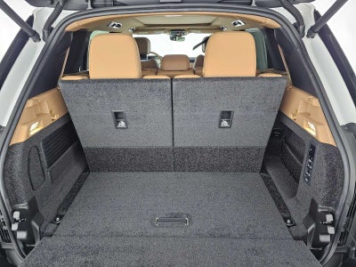 2026 Land Rover Range Rover SE