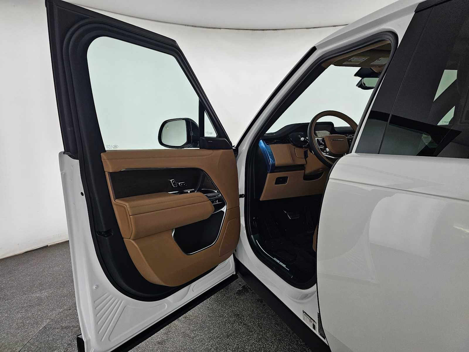 2026 Land Rover Range Rover SE