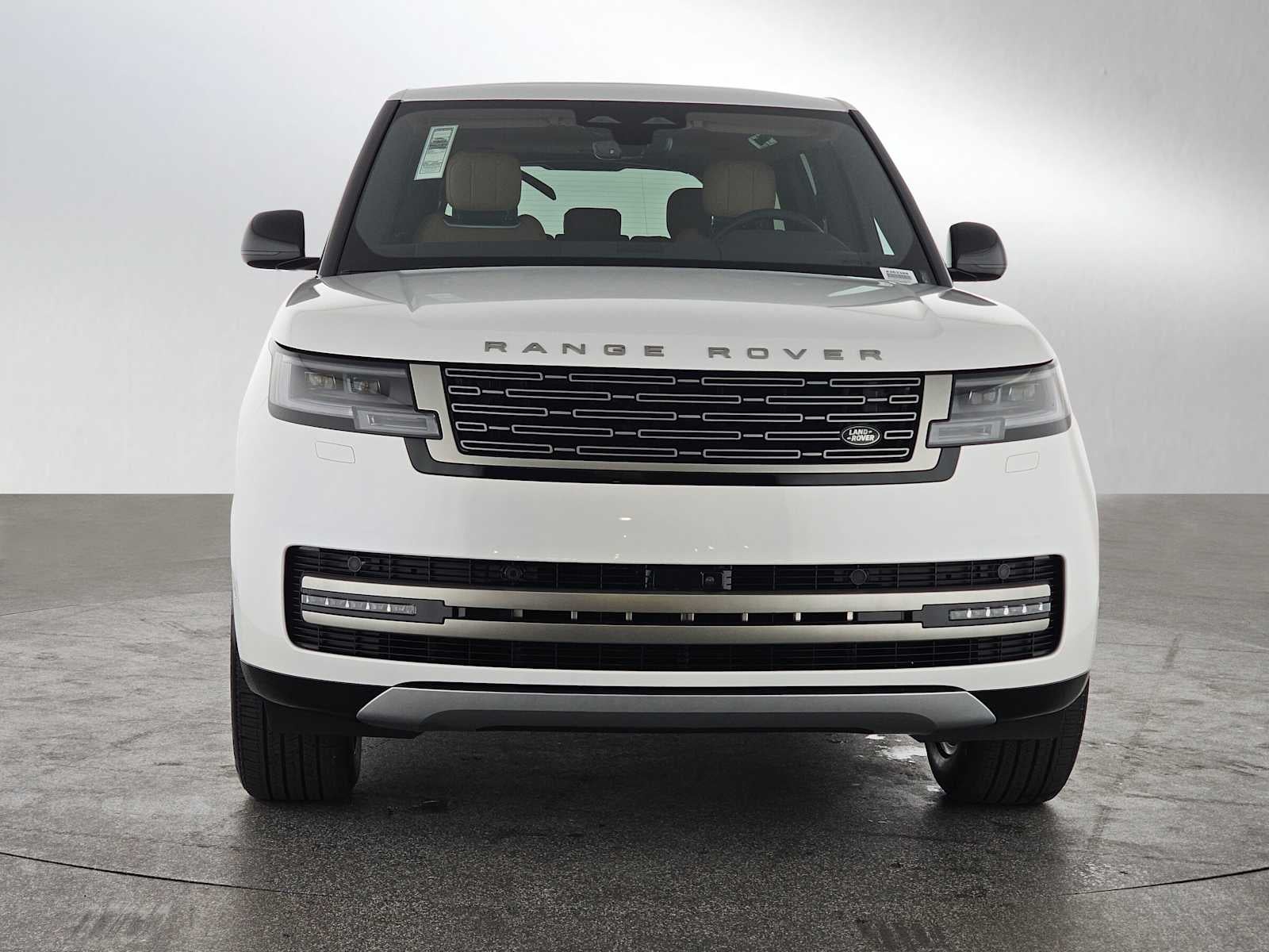 2026 Land Rover Range Rover SE