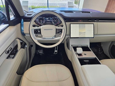2026 Land Rover Range Rover SV