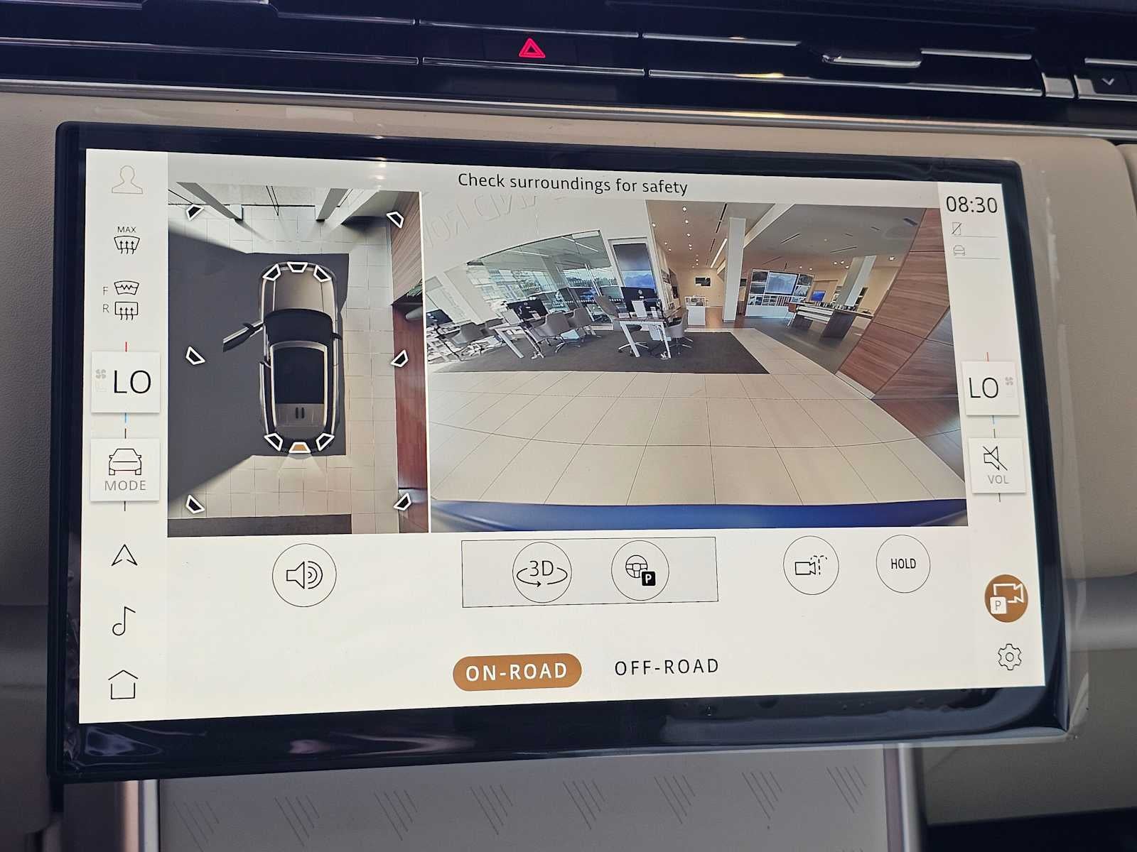 2026 Land Rover Range Rover SV