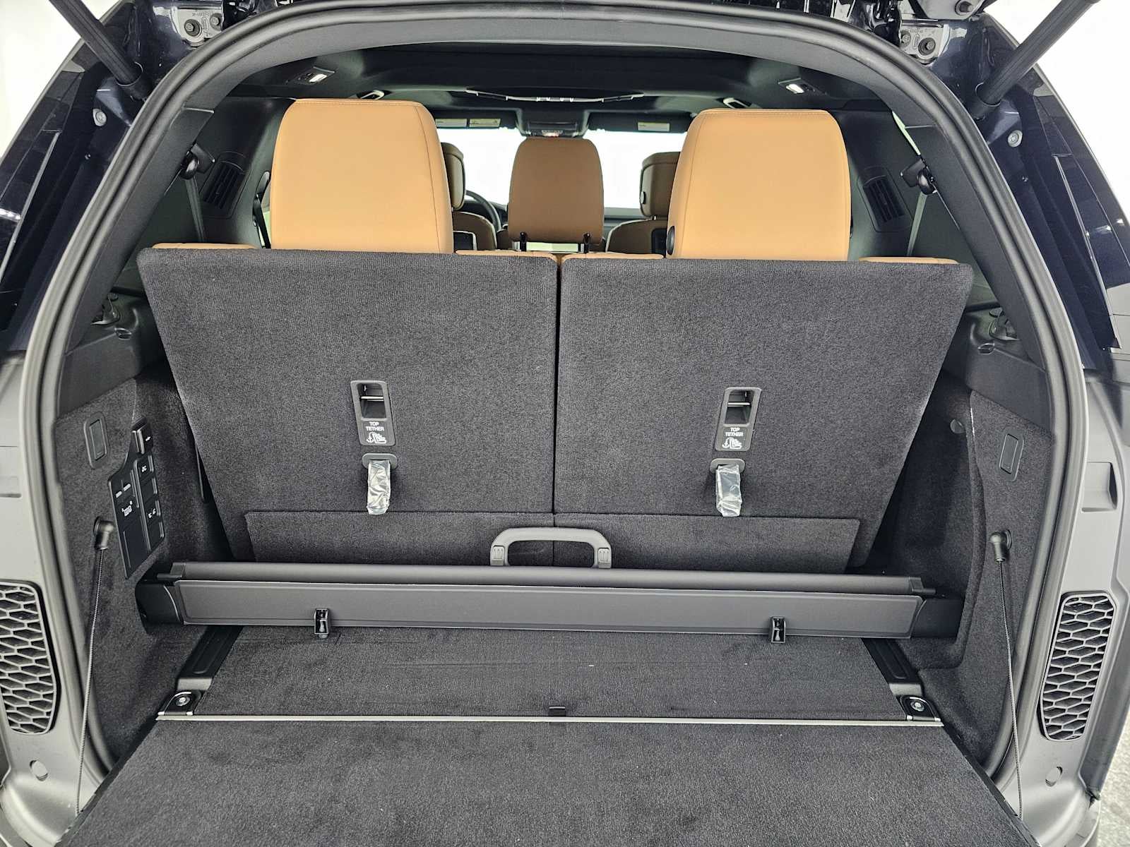 2026 Land Rover Discovery Dynamic SE