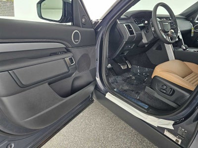 2026 Land Rover Discovery Dynamic SE