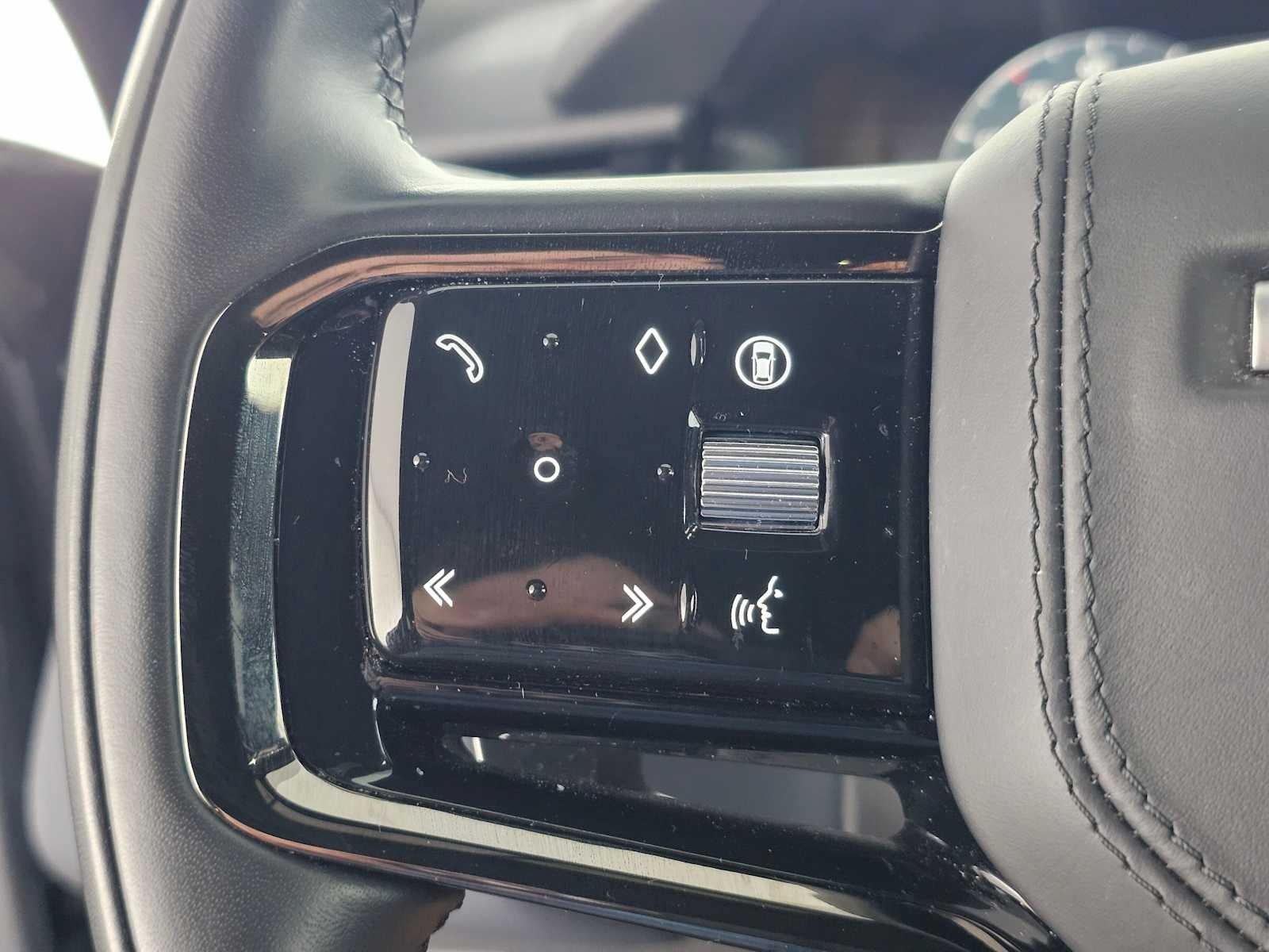 2025 Land Rover Range Rover Velar S