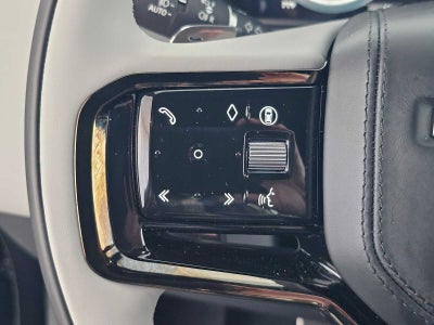 2026 Land Rover Range Rover Velar Dynamic SE